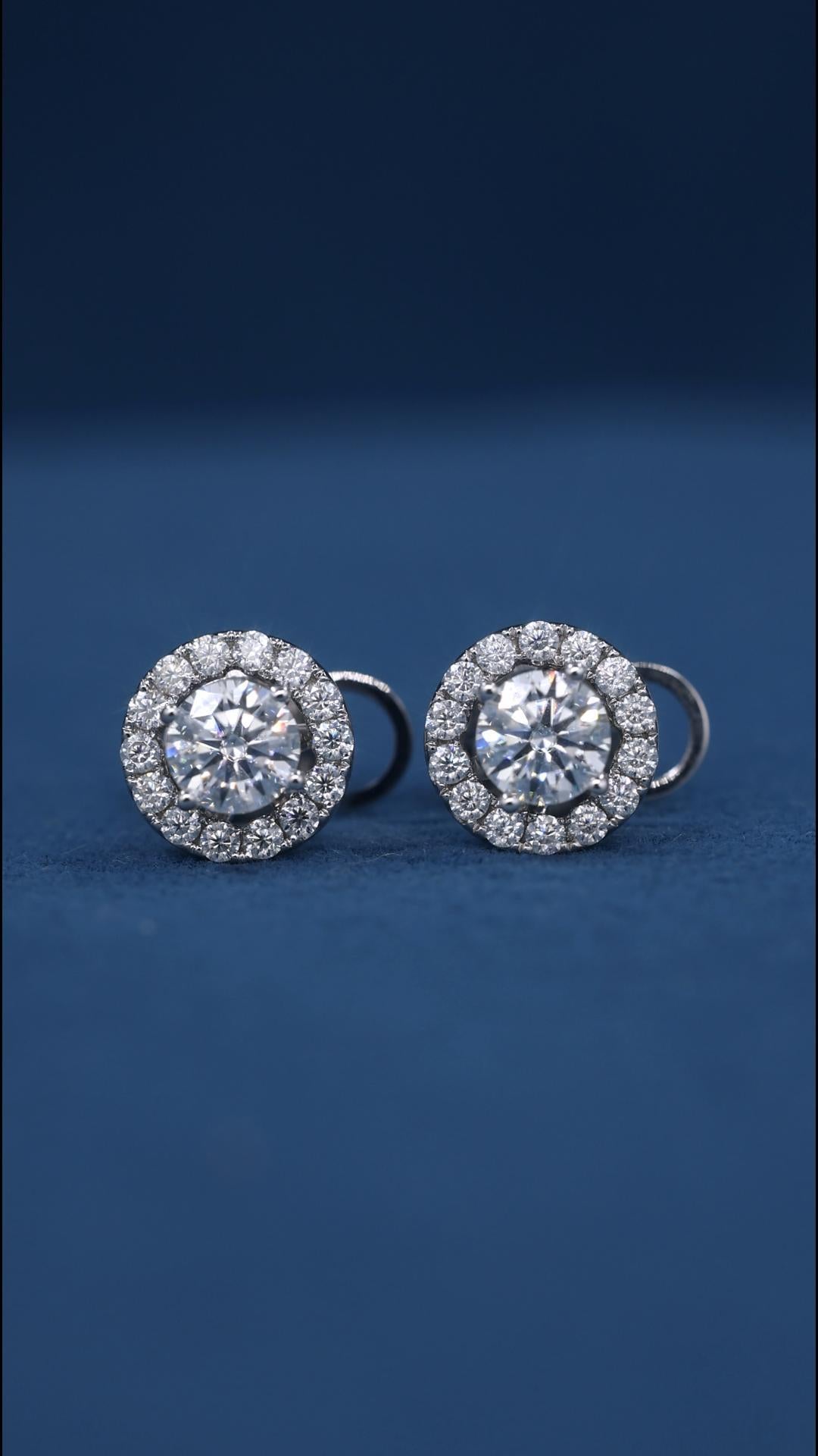 Kolczyki „Moissanit w wieńcu”